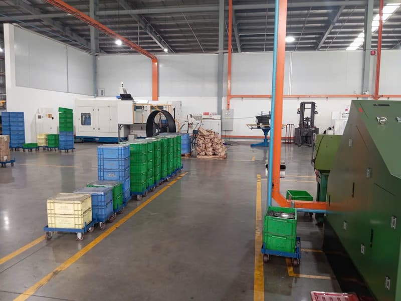 Production floor at Essence, a DEWIN-verified Vietnamese supplier facility