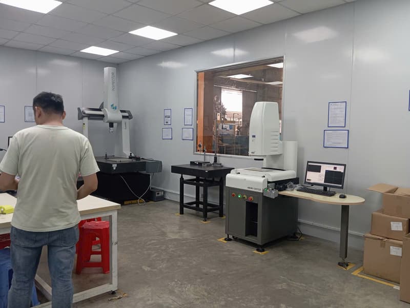 Coordinate measuring machine used for dimensional inspection at YuenFung, a DEWIN-verified Vietnamese supplier facility