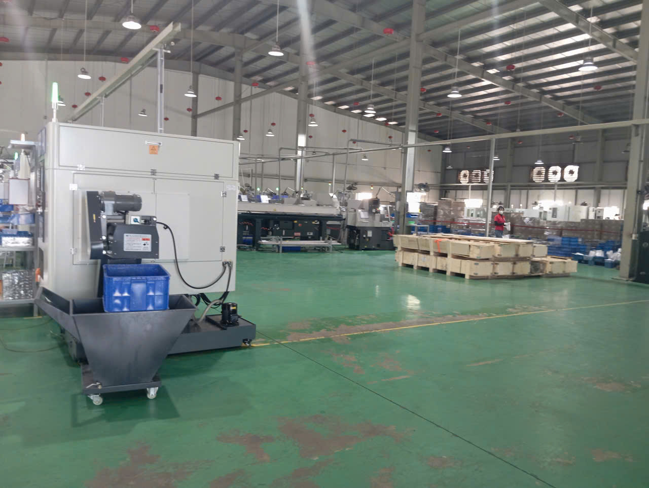 Manual and automated polishing area at Vietnam metal finishing factory