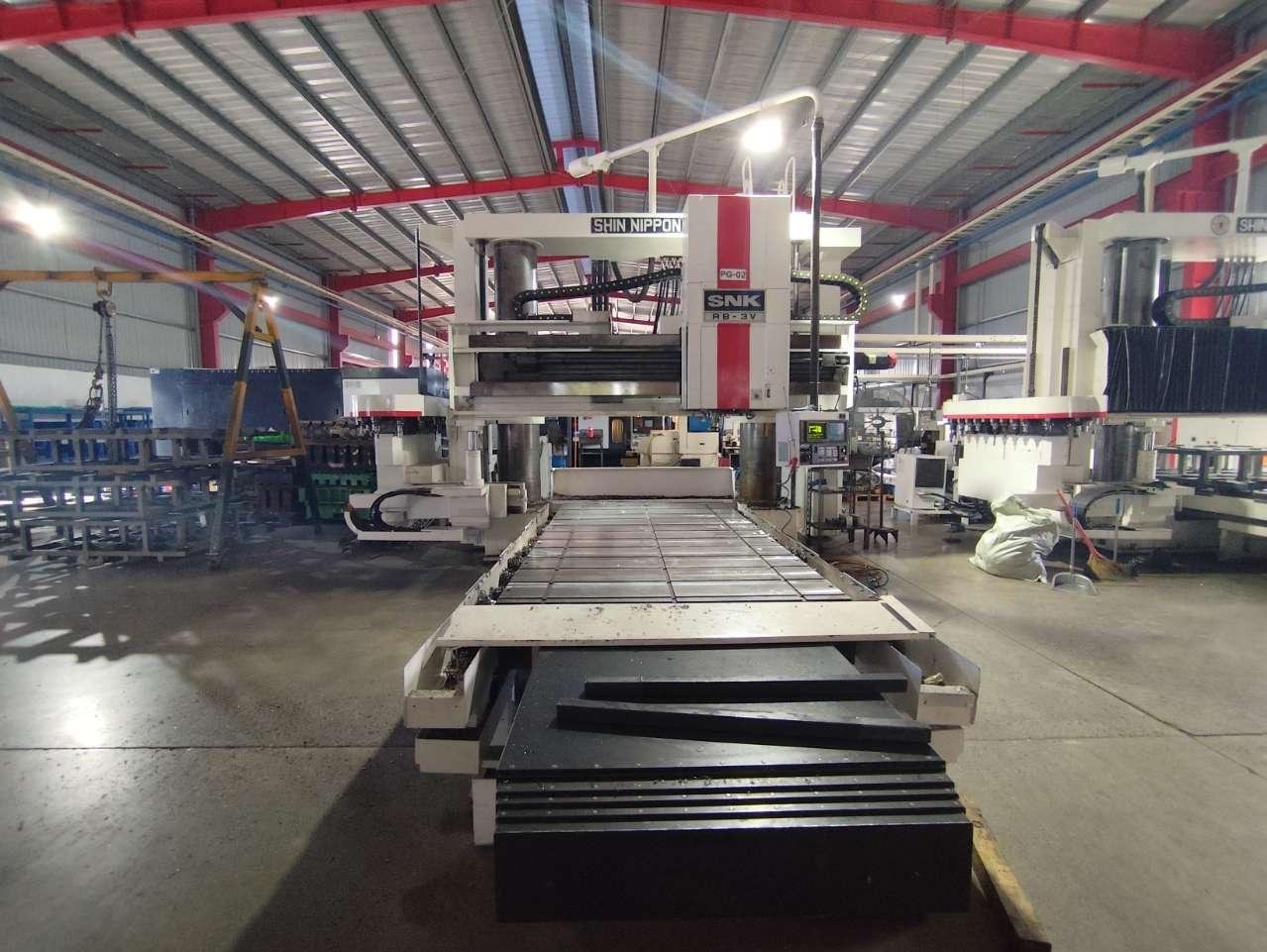 Double-column machining center verified during the factory capability check